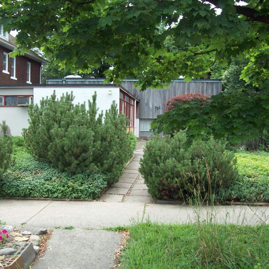 Robert T. Coles House and Studio