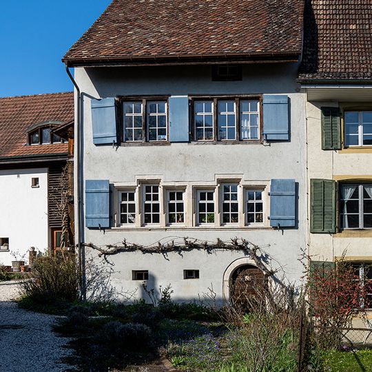 Wohnhaus mit Heimposamenterei