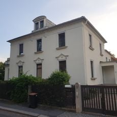 Villa Eduard-Bilz-Straße 5