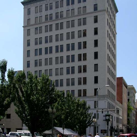 Colonial National Bank
