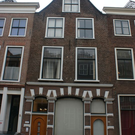 Hogewoerd 163, Leiden