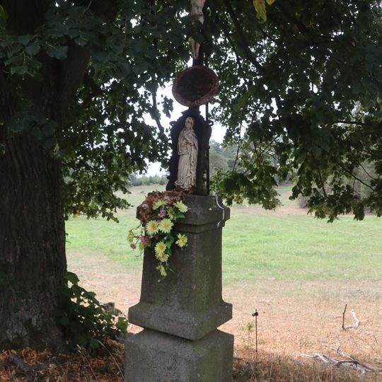 Kříž u silnice u Hodova