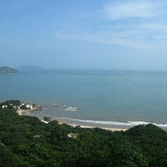 Lower Cheung Sha Beach