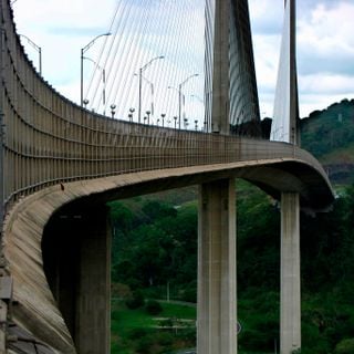 Puente Centenario