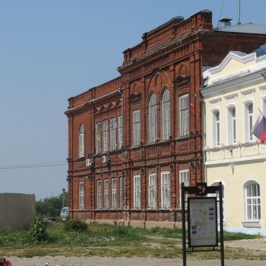 Гимназия женская