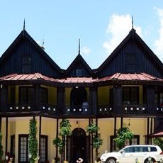 The Retreat Building