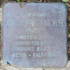 Stolperstein en memoria de Alfred Meyer