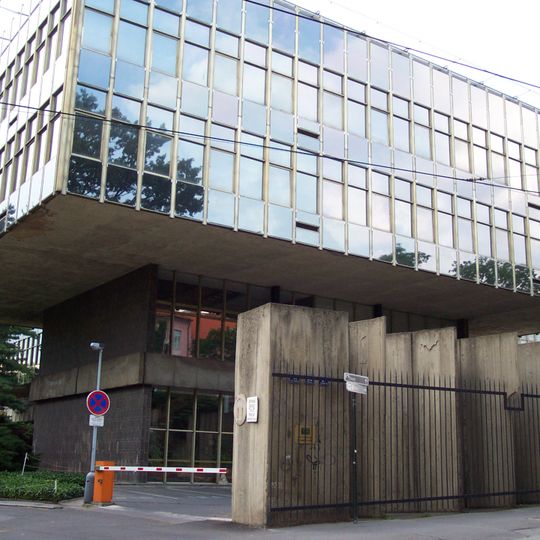 Center for Architecture and Metropolitan Planning