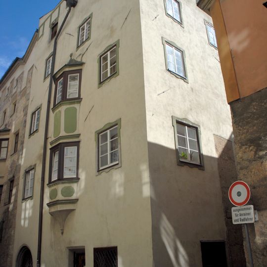 Bürgerhaus, Trenker-Haus