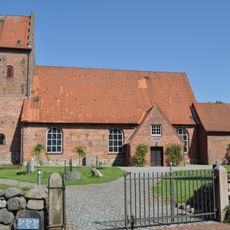 Kirche mit Ausstattung