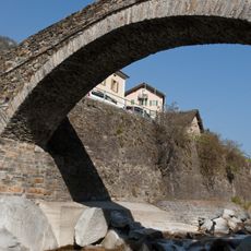 Ponte in pietra