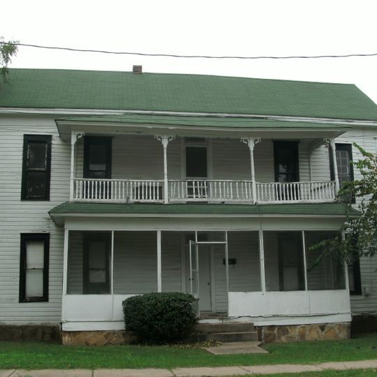 Latimore Tourist Home