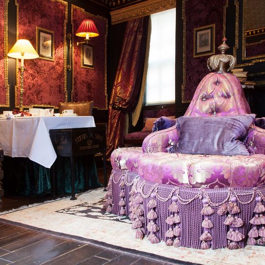 The Witchery by the Castle
