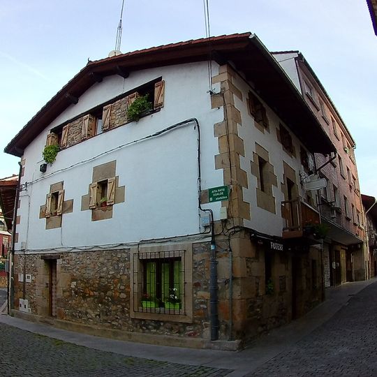 Casa Andra Mari 22