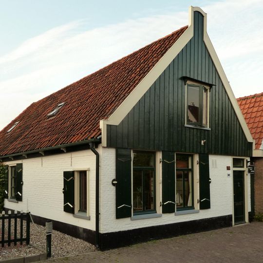 Pandje met goed houten voorschot