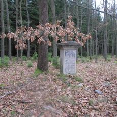 Kříž u Karlova Dvora