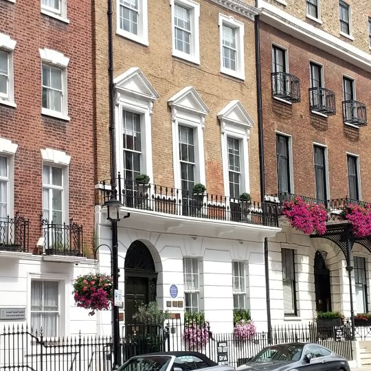 58, Queen Anne Street W1