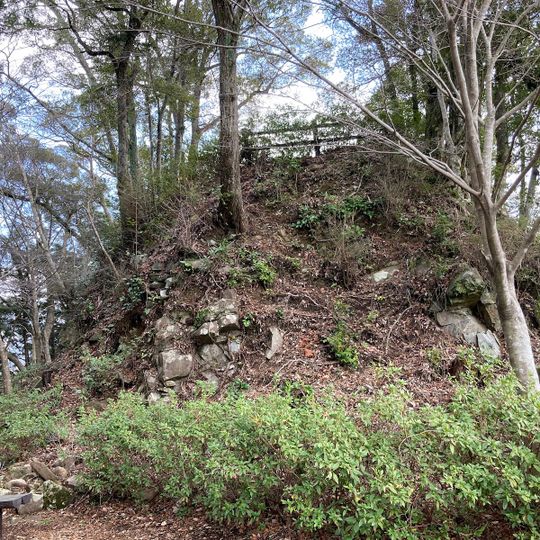 Himenono Castle