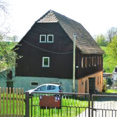 Wohnstallhaus und Scheune eines Bauernhofes Mittelweg 6