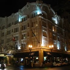 Governor Hotel