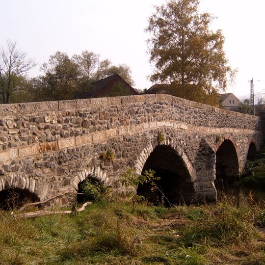 Kamenný most přes Bílinu v Brozánkách