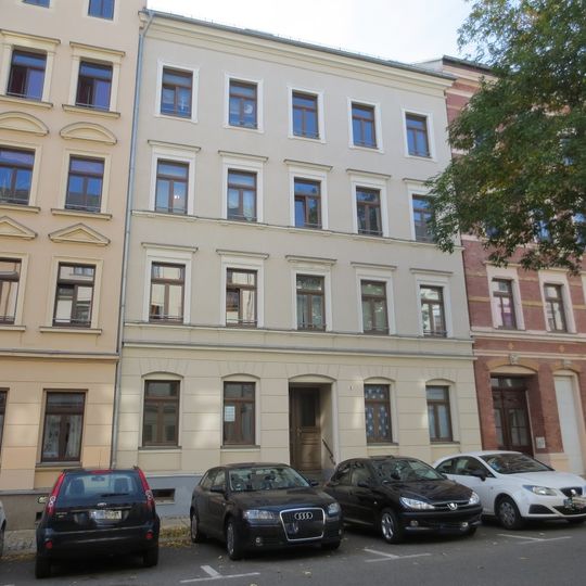 Mietshaus in geschlossener Bebauung Dorotheenstraße 1