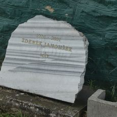 Památník Zdeňka Janouška v Kralicích nad Oslavou