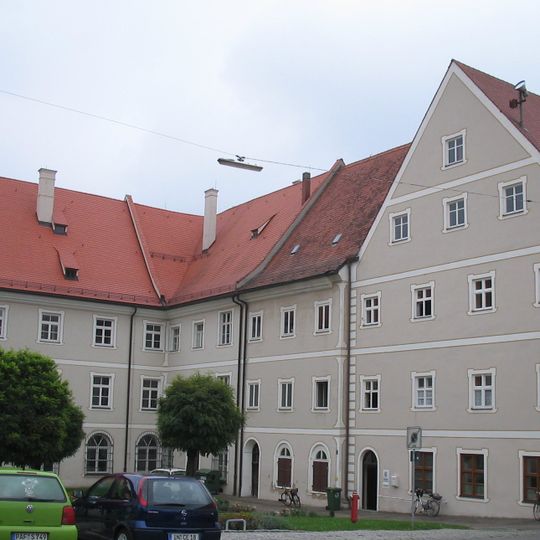 Ehemals Benediktinerinnenkloster, 1030 gestiftet, 1803 aufgehoben