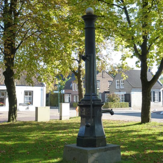 Pomp bij Dorpsstraat 67, Aarle-Rixtel