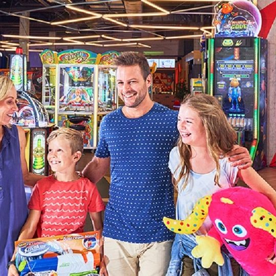 Timezone & Zone Bowling Garden City