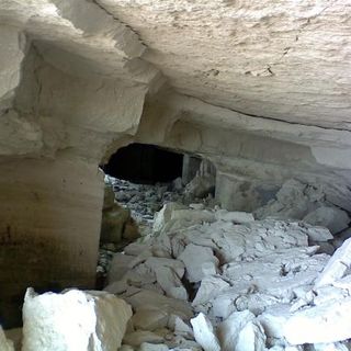 Tashkalak quarries