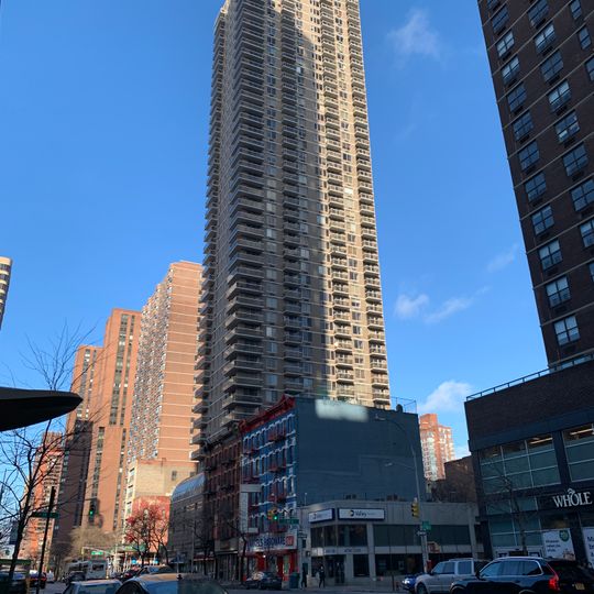 The Monarch, 200 East 89th Street