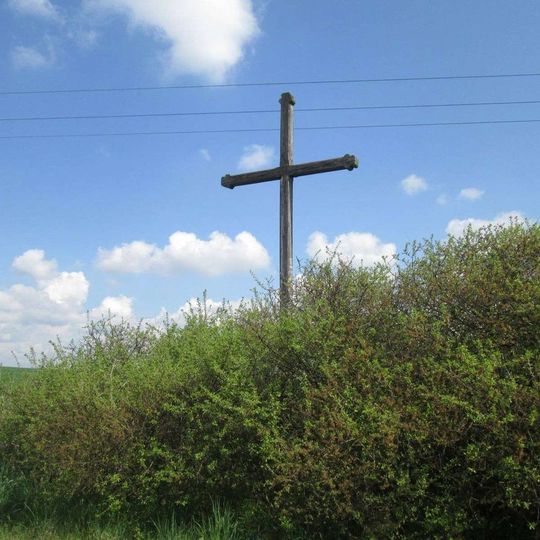 Kříž severně od Kralovic