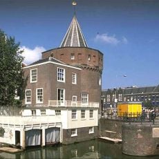 Hoofdbrug