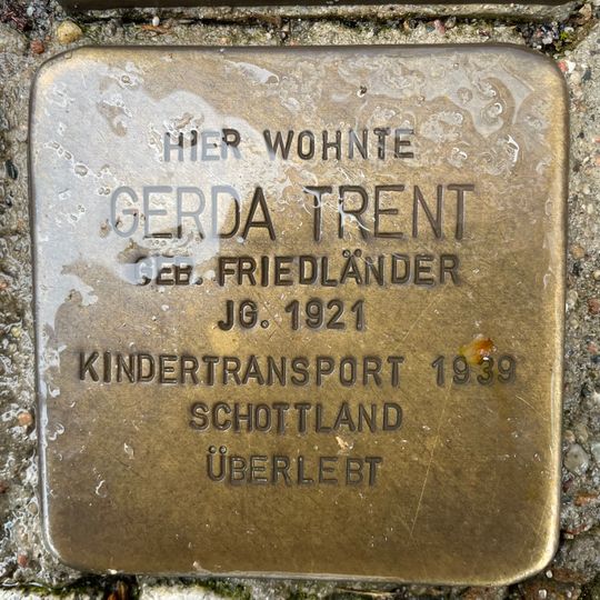 Stolperstein en memoria de Gerda Trent