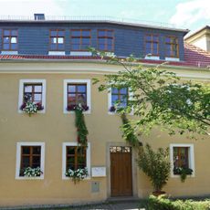 Diakonat; Wohnhaus in offener Bebauung An der Kirche 2