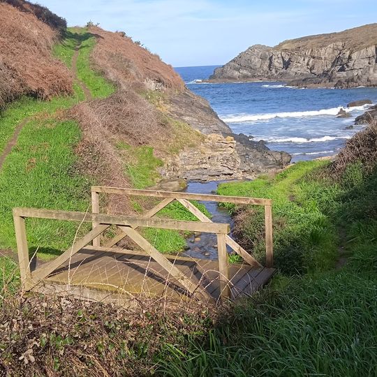 Playas de Asteiro, Canares y El Pariso