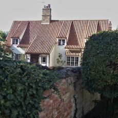 18, Little London Lane