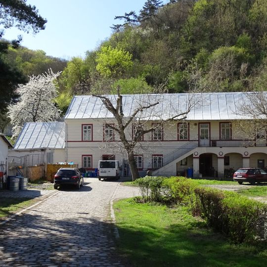 Malá Chuchle čp. 4