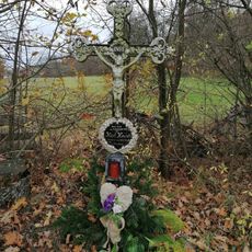 Gusseisenkreuz am Gansbach