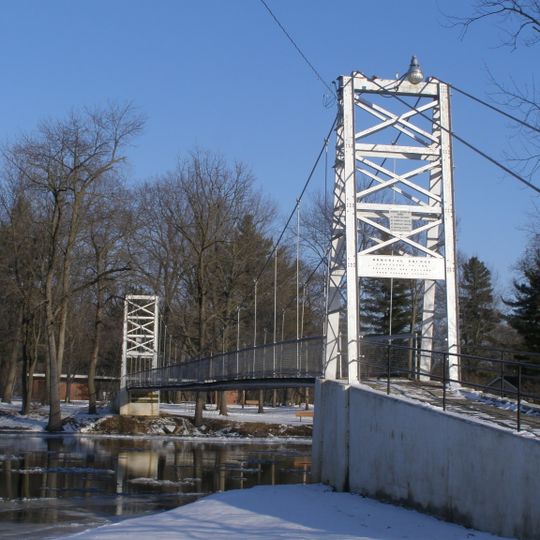 Memorial Bridge