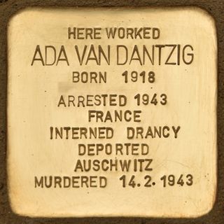 Stolperstein em memória de Ada van Dantzig