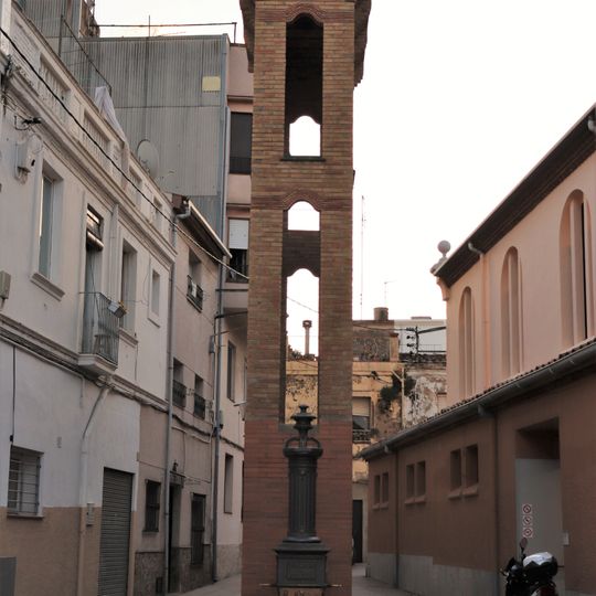 Torretes d'aigua del mercat i l'escorxador municipal