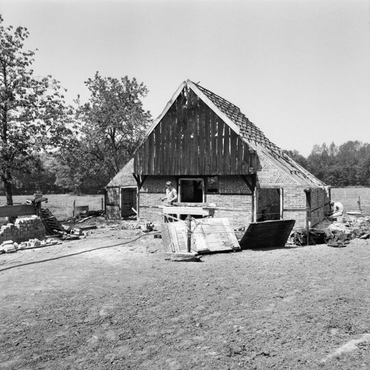 Dennenkampsweg 2, Agelo