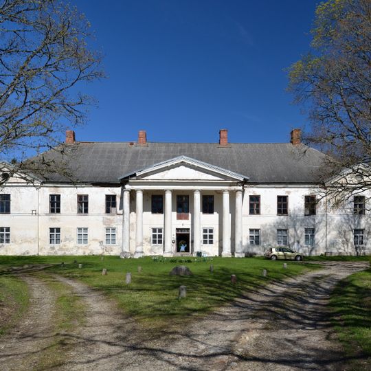 Kirna Manor