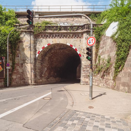 Südportal des Straßentunnels an der Ludwigstraße