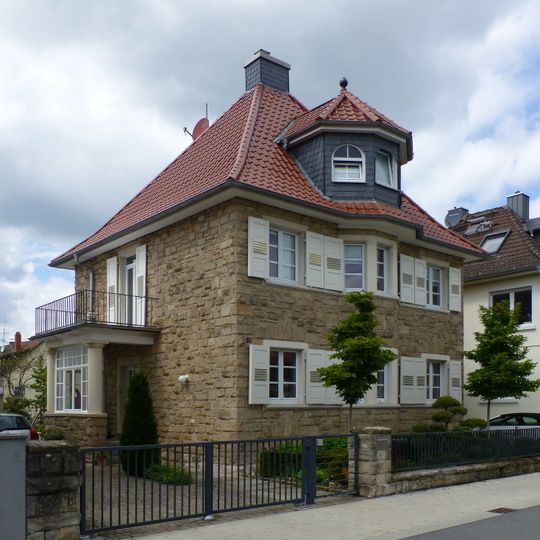 Wohnhaus Kleine Feldstraße 5