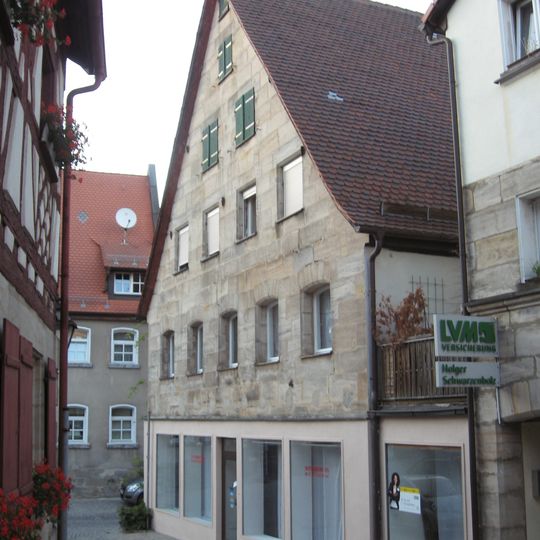Wohn- und Geschäftshaus in Altdorf bei Nürnberg