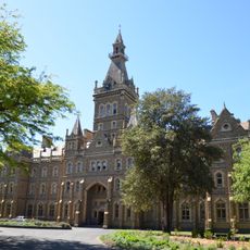 Ormond College