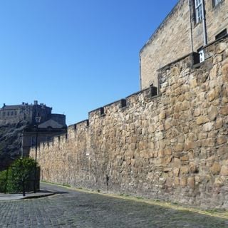 Edinburgh town walls